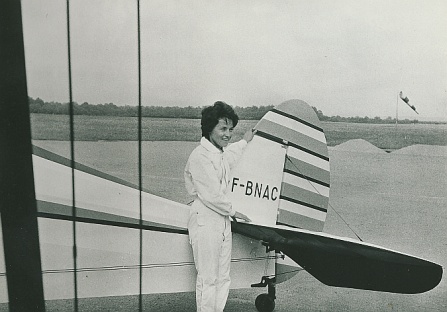Reine Lacour am Flugplatz Karlsruhe-Forchheim 1966